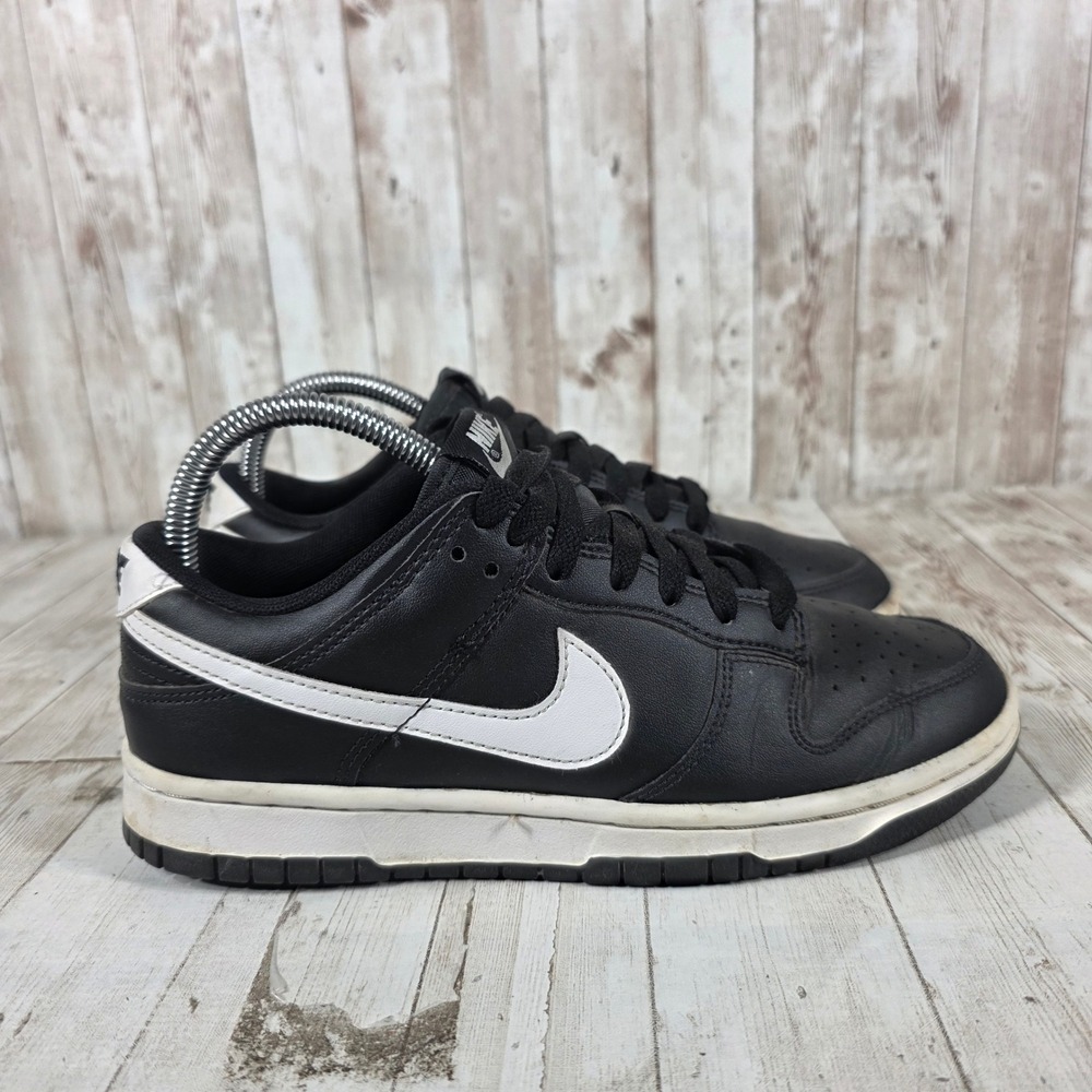 Nike Dunk Low Black White Leather Sneakers DV0831-002 Womens Size 6 Mens 4.5